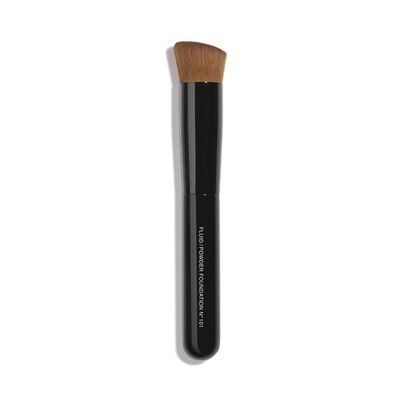BROCHA PARA BASE DE MAQUILLAJE FLUIDA Y EN POLVO